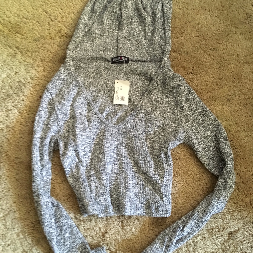 Fashion Nova Grey Crop Hoodie Size Small